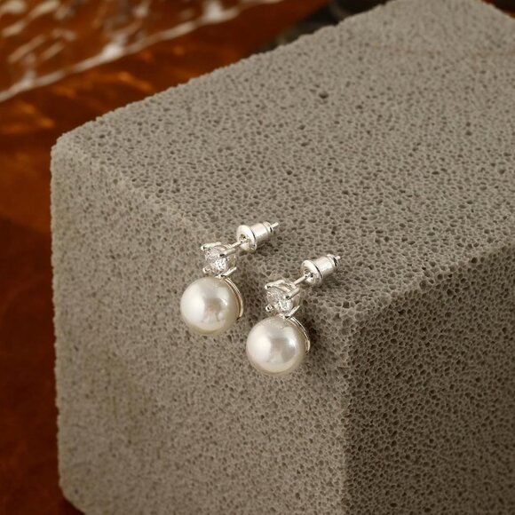 Women's Elegant Lightweight Casual Silver Pearl Drop Dangle Earrings Jewelry - Picture 5 of 7